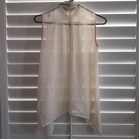 [5 for $25] Dorothy Perkins see through blouse - Picture 3 of 3
